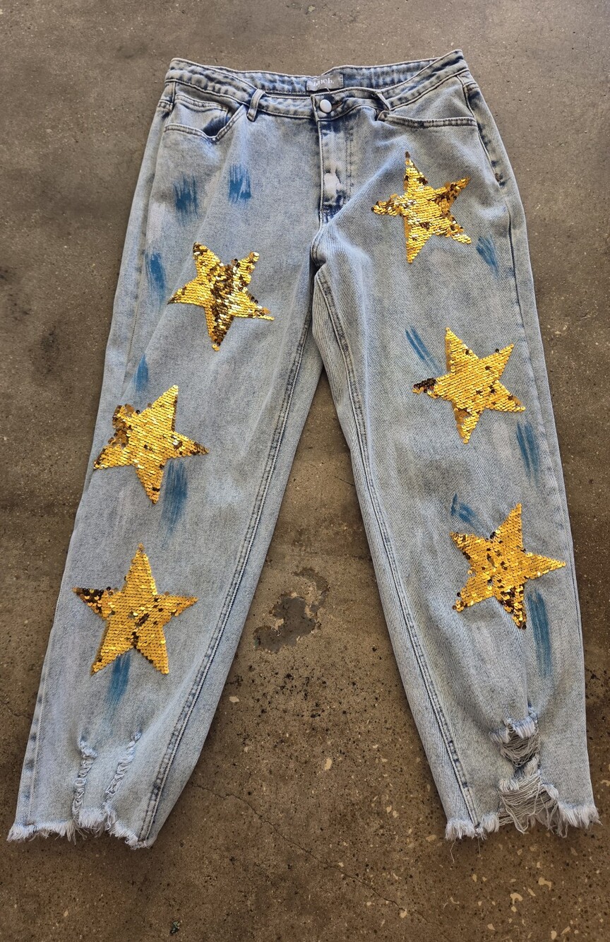 Relaxed Light Blue Denim Jeans - Blue B jeans